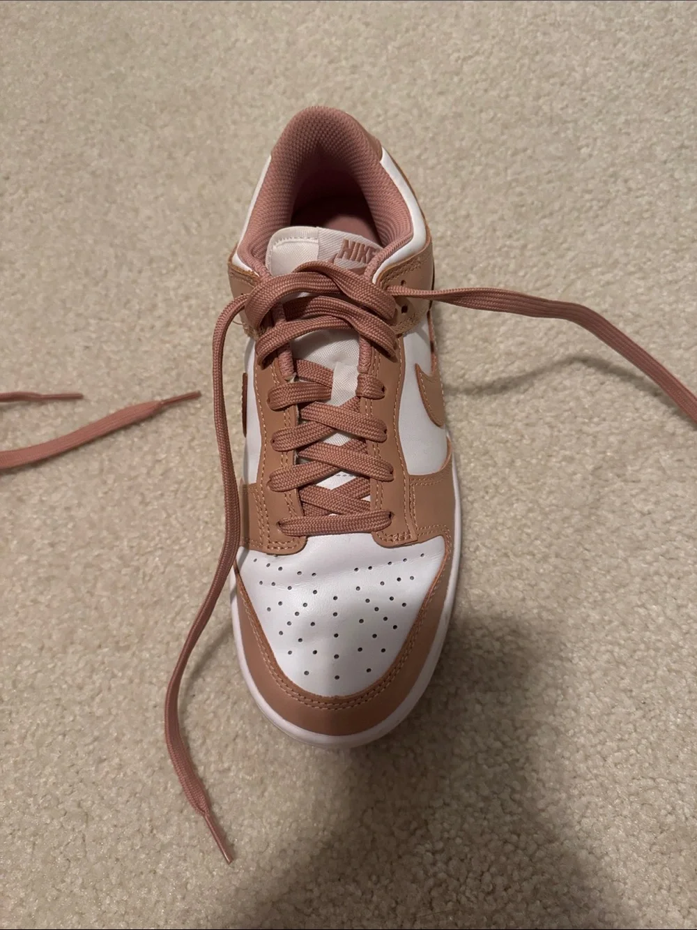 Nike classic low